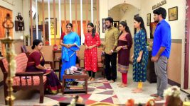 Paavam Ganesan S01E136 Sornam Invites Guna's Family Full Episode