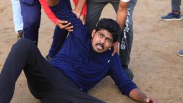 Paavam Ganesan S01E20 Baskar Meets with an Accident Full Episode