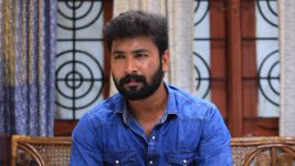 Paavam Ganesan S01E33 Praveen Confronts Guna Full Episode
