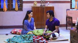 Paavam Ganesan S01E331 Ganesan Feels Anxious Full Episode