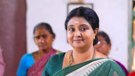 Paavam Ganesan S01E334 Sornam Is Back Home Full Episode