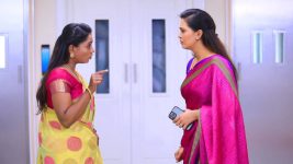 Paavam Ganesan S01E370 Guna Feels Offended Full Episode