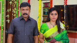 Paavam Ganesan S01E384 Chithra Is Unhappy Full Episode