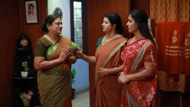 Paavam Ganesan S01E392 Chithra's Absurd Demands Full Episode