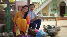 Pyar ke Papad S01E96 Omkar Tries to Convince Shivika Full Episode