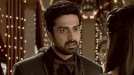 Qubool Hai S01E818 10th December 2015 Full Episode