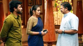 Raja Rani S02E489 Saravanan Is Confused Full Episode