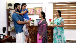 Senthoora Poove S01E220 Kayal Longs for Aruna Full Episode