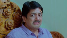 Srimathi Srinivas S01E127 Vinod Meets with an Accident Full Episode