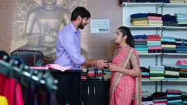 Srimathi Srinivas S01E188 Prakash's Kind Gesture Full Episode
