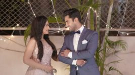 Sukh Mhanje Nakki Kay Asta S01E213 Jaydeep, Gauri Get Romantic Full Episode