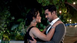 Sukh Mhanje Nakki Kay Asta S01E411 Gauri, Jaydeep Shake a Leg Full Episode