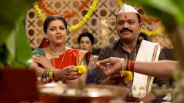Sukh Mhanje Nakki Kay Asta S01E560 Renuka, Shekhar Complete the Pooja Full Episode