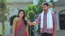 Sundarakanda S01E103 Meenakshi, A Murderer? Full Episode