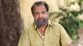 Sundhari Neeyum Sundharan Naanum S01E380 Sukumaran Gets Hospitalised Full Episode