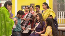 Thikpyanchi Rangoli S01E44 Shashank Cares for Apurva Full Episode