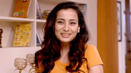 Tu Chandane Shimpit Jashi S01E41 Arya Calls Charu Out Of Concern Full Episode