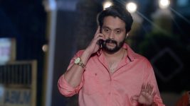 Tumchi Mulgi Kay Karte S01E10 Pudhe Dhoka Ahe Full Episode