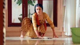 Udti Ka Naam Rajjo S01E54 Rajjo Becomes the Maid! Full Episode
