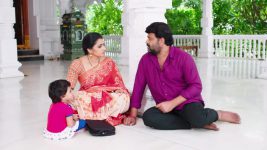 Vadinamma S01E616 Raghuram's Humble Plea Full Episode