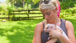 WWE Total Divas S01E00 Alexa Bliss and Nia Jax visit a pig farm - 6th December 2017 Full Episode