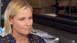 WWE Total Divas S01E00 Natalya, Renee and R-Truth debate cats vs. dogs - 3rd May 2017 Full Episode