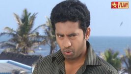 Deivam Thandha Veedu S04E31 Kalpana plans to elope Full Episode