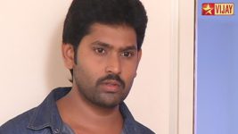 Deivam Thandha Veedu S06E12 Ram finds out about Dinesh Full Episode