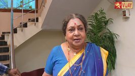 Deivam Thandha Veedu S06E35 Ram won’t reconcile with Seetha Full Episode