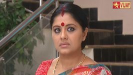 Deivam Thandha Veedu S08E13 Chitra unhappy with Ram Full Episode
