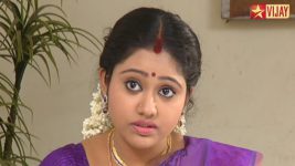 Deivam Thandha Veedu S09E15 Seetha accidentally beats Priya Full Episode