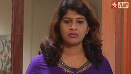 Deivam Thandha Veedu S12E31 Priya falls into her own trap Full Episode