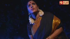 Deivam Thandha Veedu S14E04 Bhanumathy's treasure hunt Full Episode