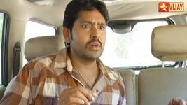 Deivam Thandha Veedu S15E10 Ram is kidnapped! Full Episode