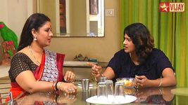 Deivam Thandha Veedu S16E25 Priya leaves Chakravarty House Full Episode