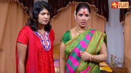 Deivam Thandha Veedu S16E35 Bhanumathy confesses to Priya! Full Episode