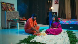 Idhayathai Thirudathey S01E954 20th January 2022 Full Episode