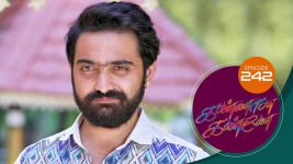 Kannana Kanne S01 E242 19th August 2021