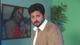 Koilamma S02E15 Manoj Hurts His Mother Full Episode