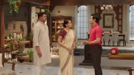 Lagnachi Bedi S01 E262 Raghav's Surprise for Sindhu