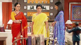 Lek Mazhi Ladki S03E12 Iravati Accuses Saket Full Episode