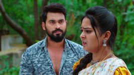 Malli Nindu Jabili S01 E240 Malli Breaks Down