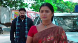 Malli Nindu Jabili S01 E249 Sharath in a Dilemma
