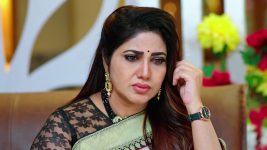 Malli Nindu Jabili S01 E253 Vasundhara Is Anxious