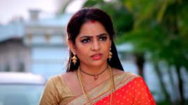 Meenakshi Ponnunga S01 E92 1st December 2022