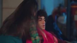Naagin (Colors tv) S06 E92 Preeti learns Raghu's truth