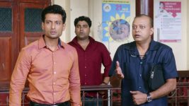 Nimki Mukhiya S06E81 Abhimanyu Slaps Kundan Full Episode