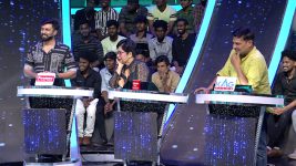 Oo Solriya Oo Oohm Solriya S01 E15 Team Sembi on the Stage