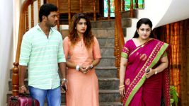 Pagal Nilavu S05E10 Malar Snubs Prabhakaran Full Episode