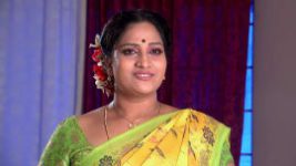 Raktha Sambandam S01E132 9th October 2018 Full Episode
